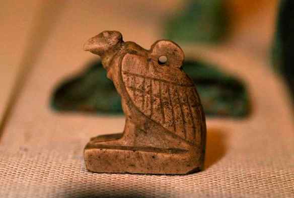 Vulture amulet, representing Nekhbet.OIM 11109. Photo by M. LaBarbera.